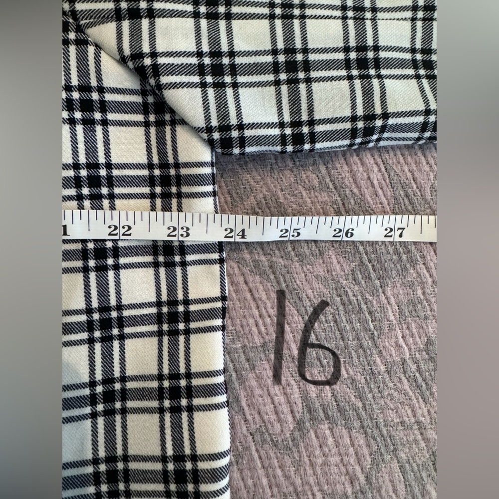 Plaid Women's Jacket - Black and White - Picture 10 of 13